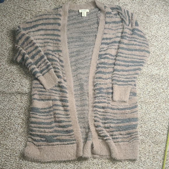Jessica Simpson Long Cardigan Sweater - Picture 1 of 8